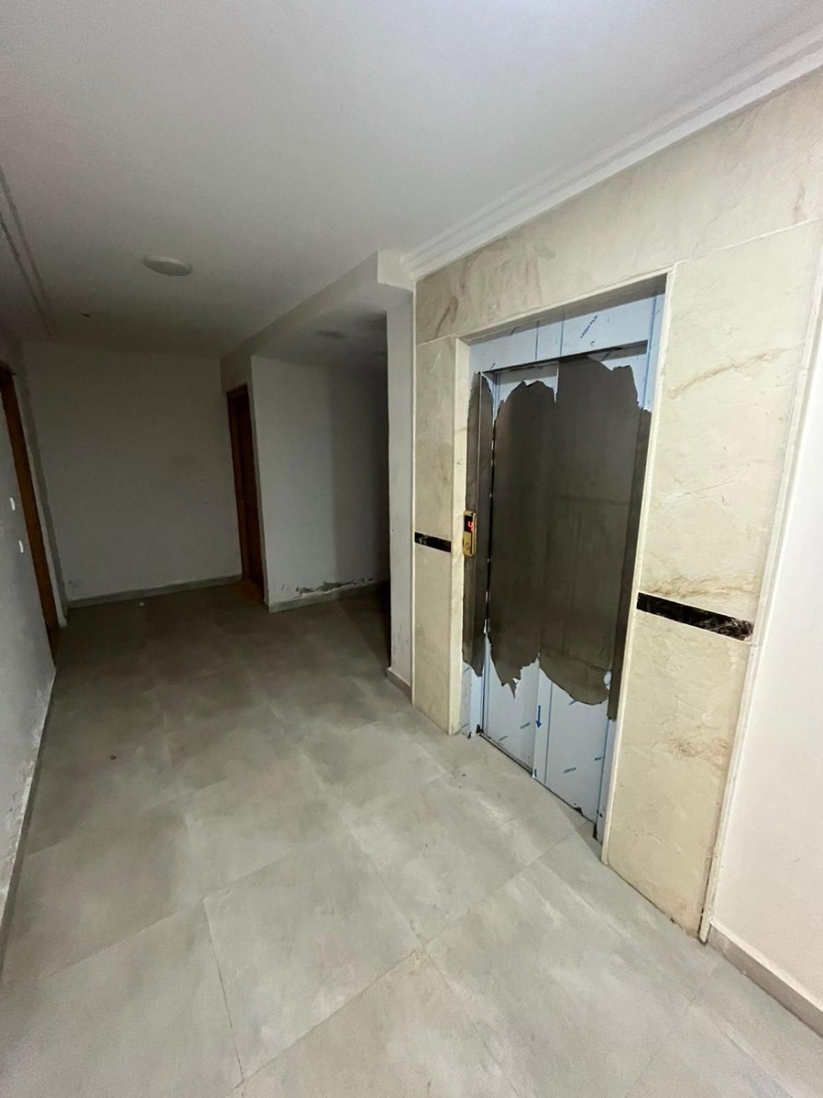 Annour Luxurious & Large Apartment In Oujda Centre Bagian luar foto